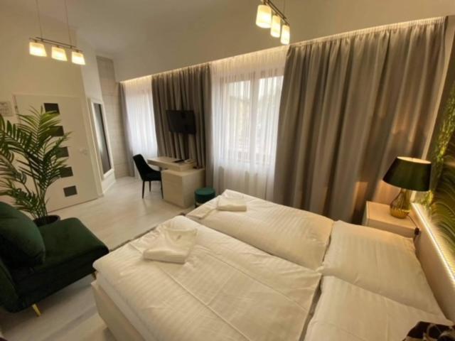 Hotel Artin Bardejov Extérieur photo