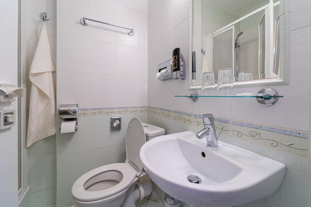 Hotel Artin Bardejov Extérieur photo